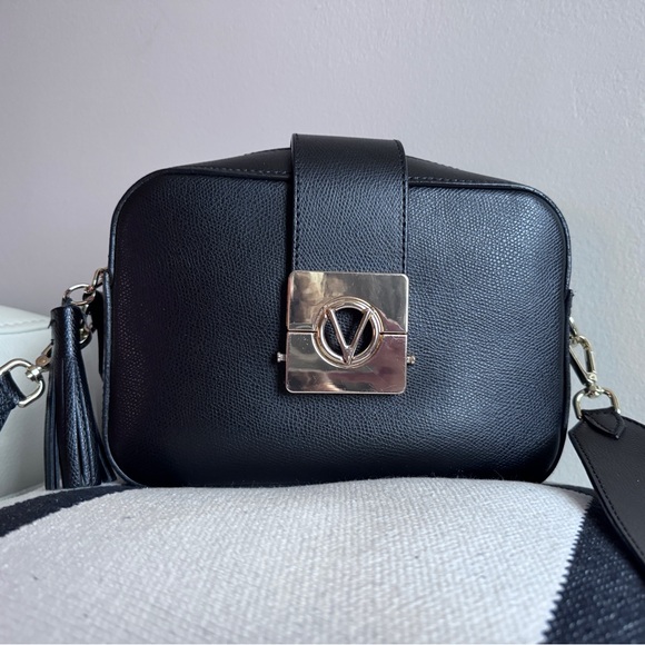 VALENTINO Crossbody Leather Black Authentic Bag - Picture 3 of 17